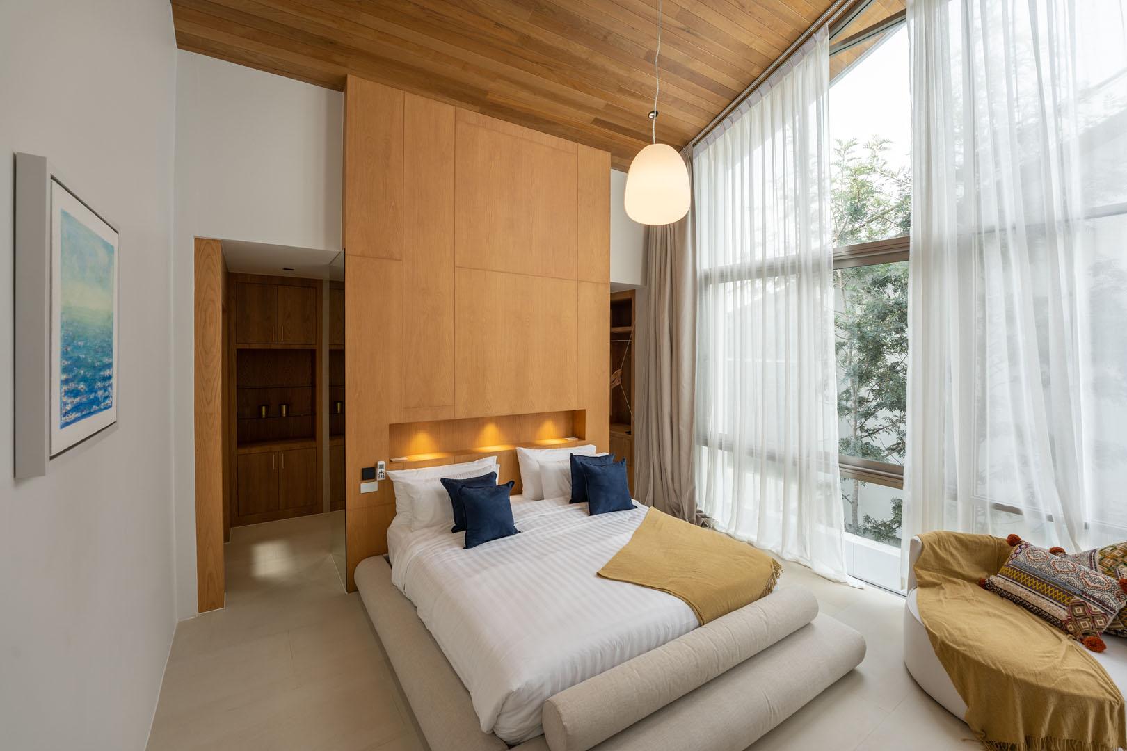 Distinctive Contemporary Pool Villas