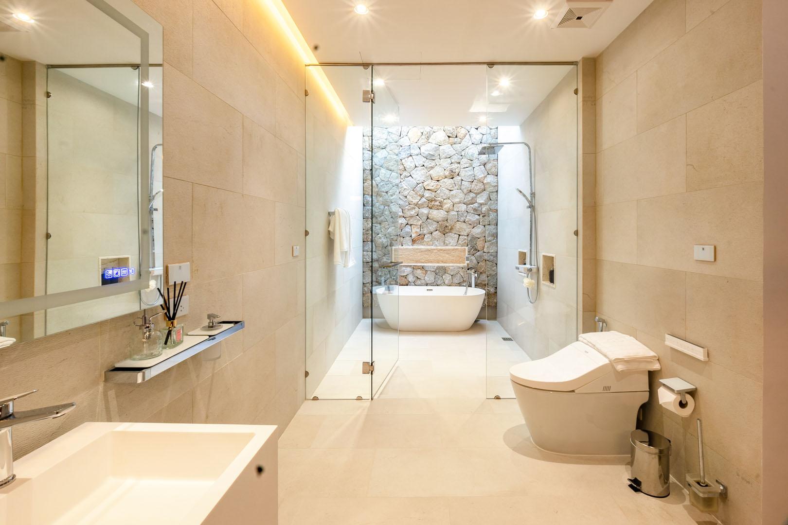 Distinctive Contemporary Pool Villas
