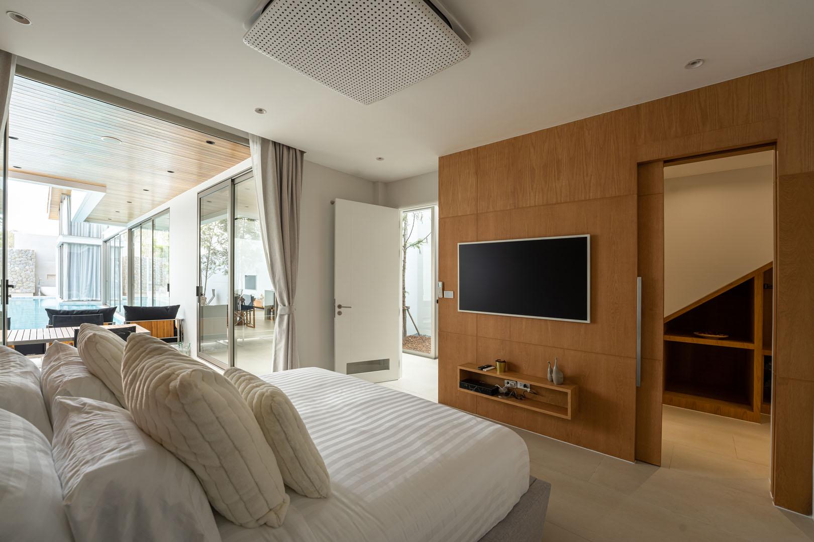 Distinctive Contemporary Pool Villas