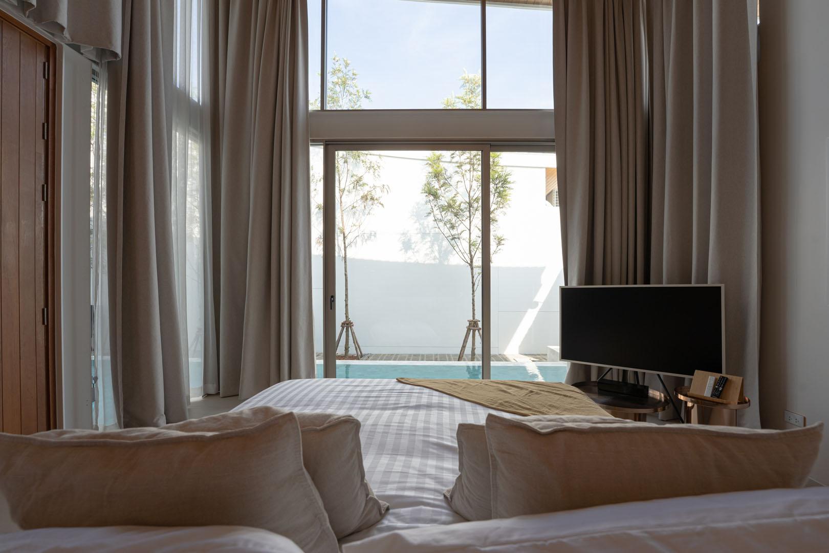 Distinctive Contemporary Pool Villas