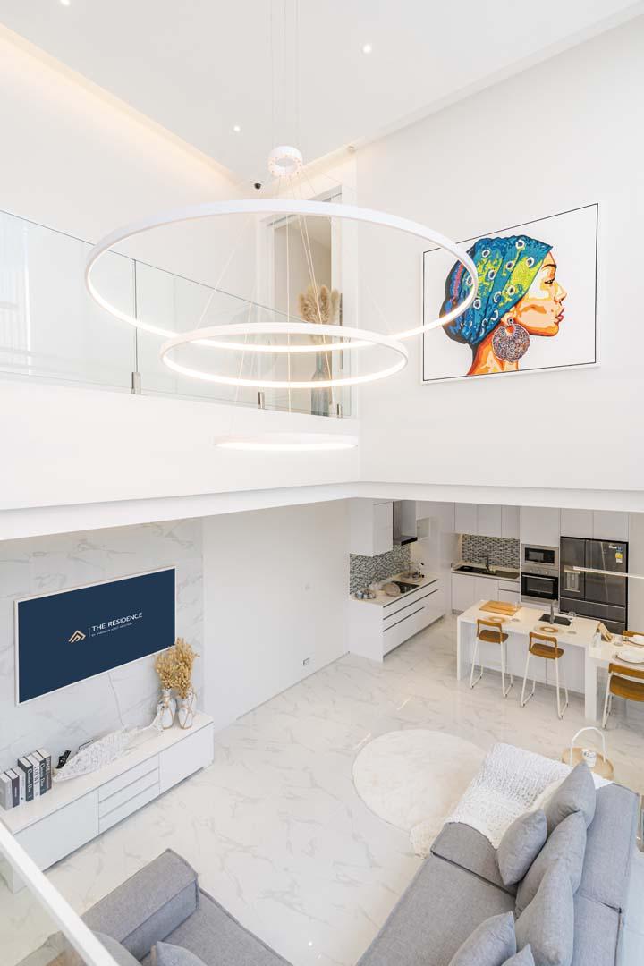 Luxurious 3-storey Villa Bangtao