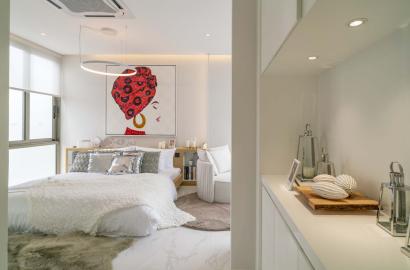 Luxurious 3-storey Villa Bangtao